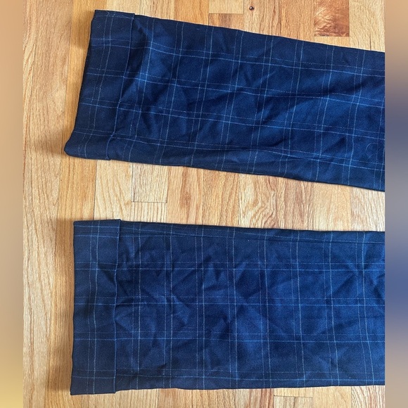 J.Crew City Fit Wool Navy Plaid Wide Leg Cuffed Pants size 2. - Picture 3 of 10